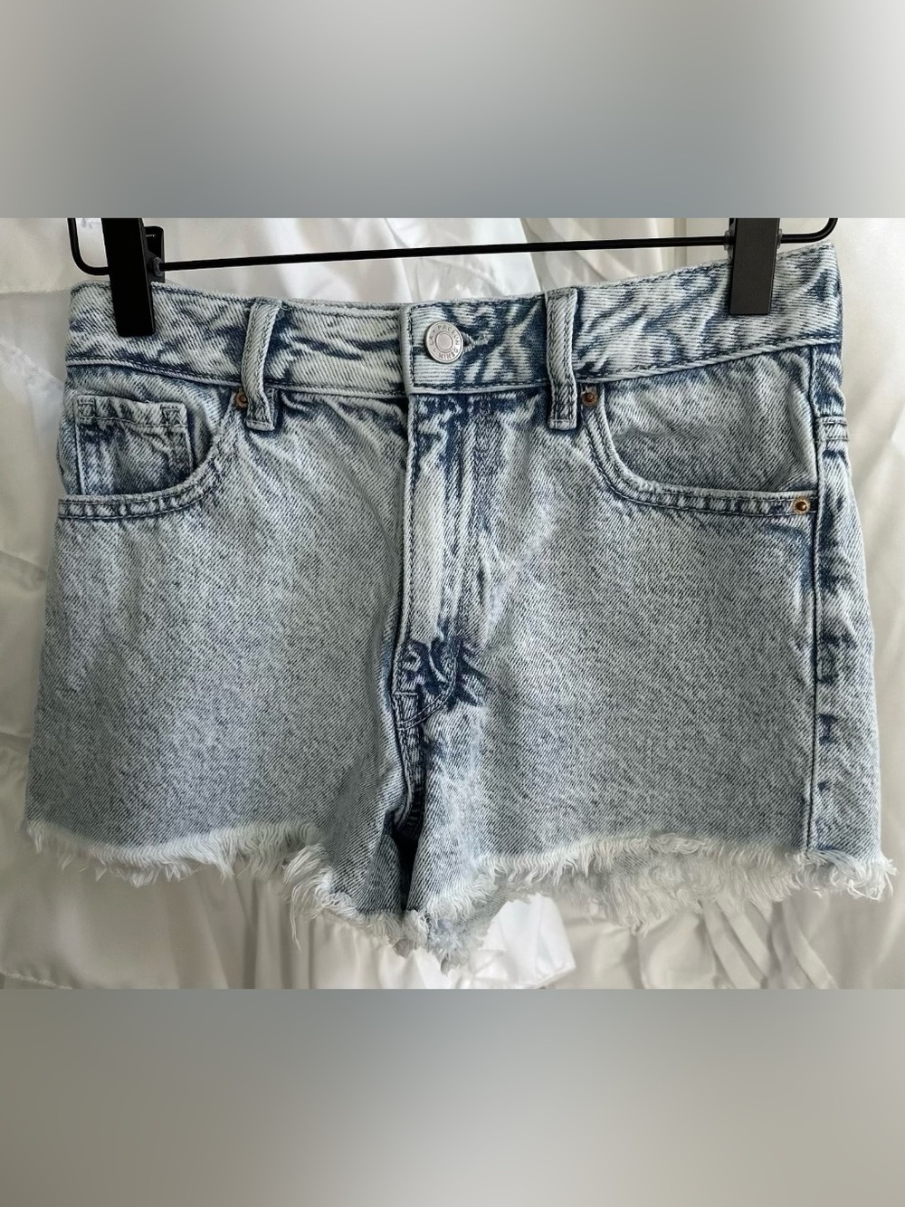 PacSun High Waisted Frayed Hem Acid Wash Denim Shorts Women’s Size 24